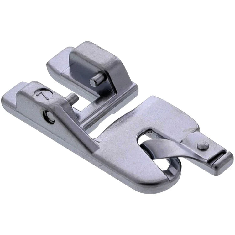 Calcador de Bainha de Rolo 4mm Pfaff para IDT (Ref. 820221096)