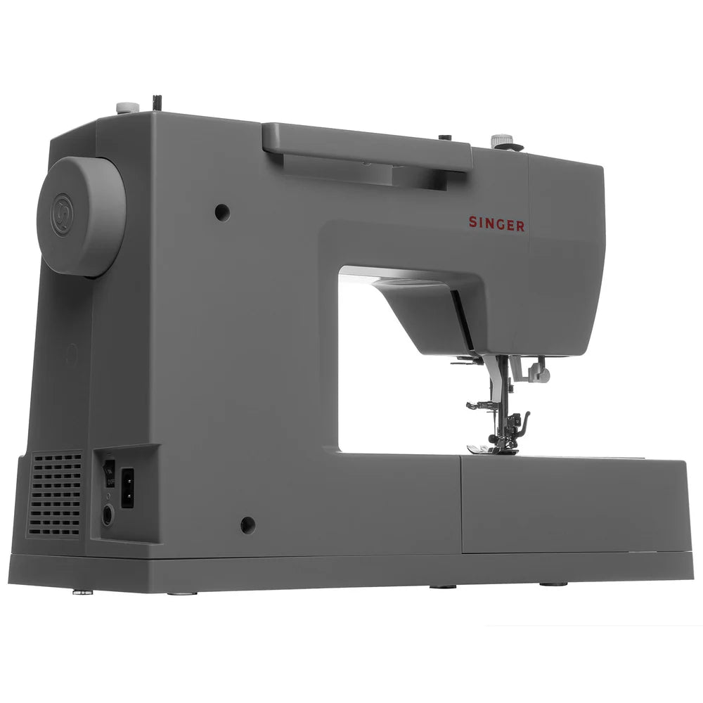 Máquina de Costura SINGER Heavy Duty 6805C