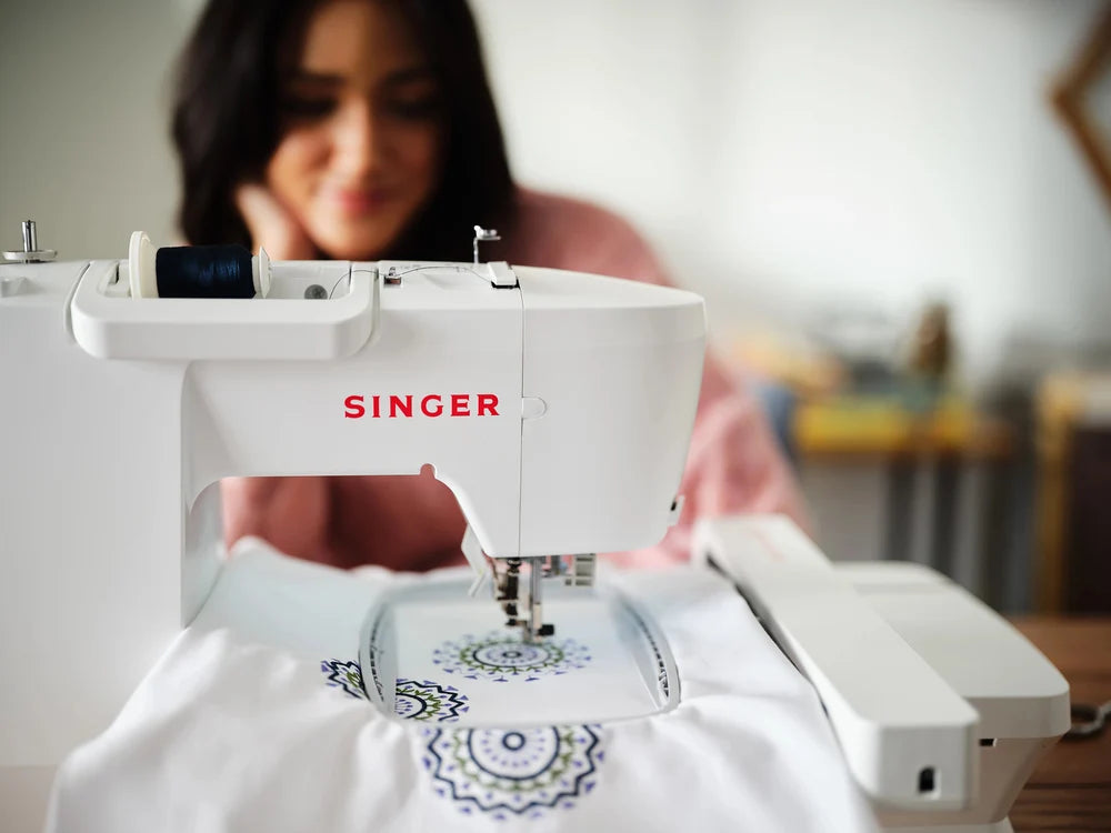 Máquina de Bordar SINGER SE9185 WI-FI